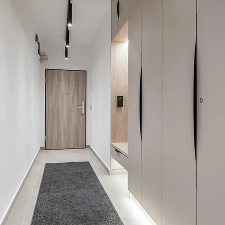 Brand New Condo W Free Garage And Balcony Budapest