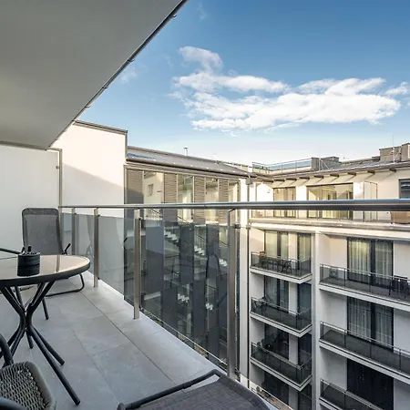 Brand New W Free Garage And Balcony Будапешт
