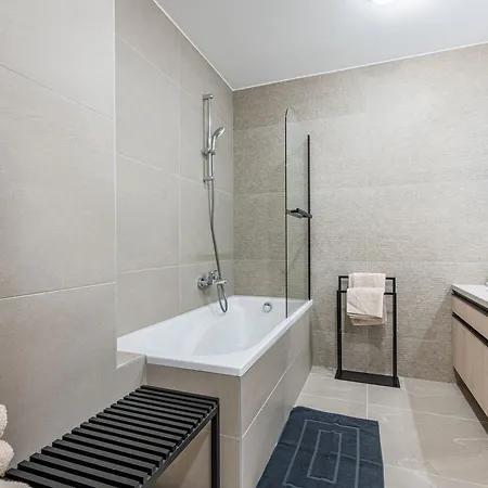 Апартаменты Brand New In A House